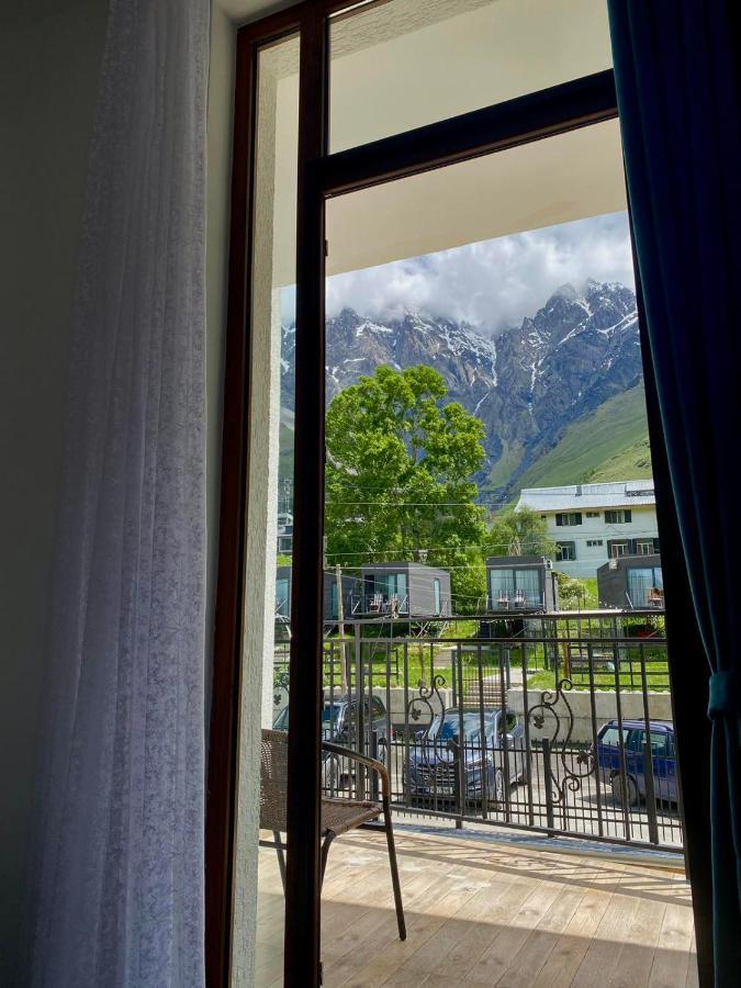 Mood Hotel Kazbegi Exterior photo