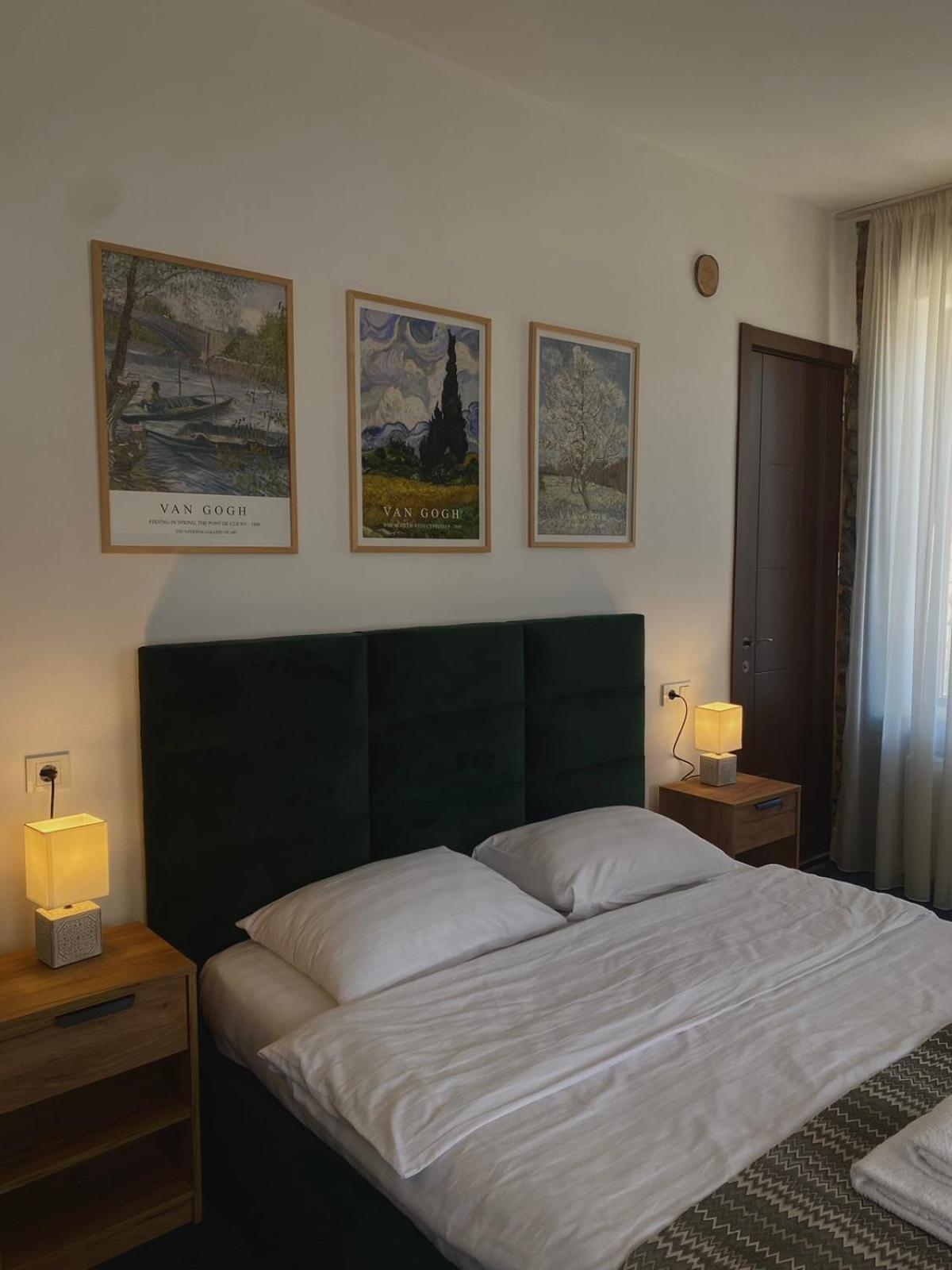 Mood Hotel Kazbegi Exterior photo